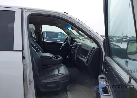 2014 Ram 2500 Tradesman from USA, damaged, VIN 3C6UR4HJ8EG327977